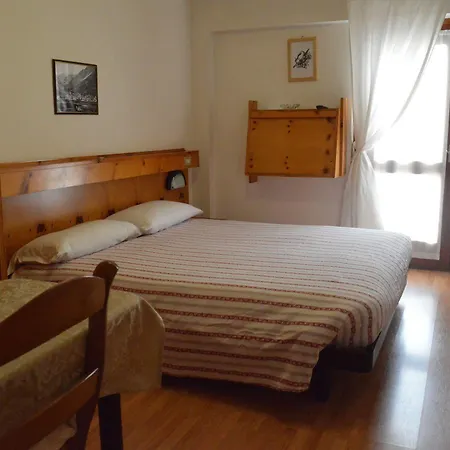 Guest house Ambassador In Bormio, Solo Senza Colazione 3*