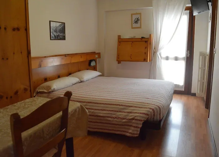 Affittacamere Ambassador In Bormio, Solo Senza Colazione 3*