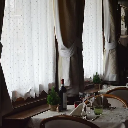 Ambassador In Bormio, Solo Senza Colazione Pensión 3*