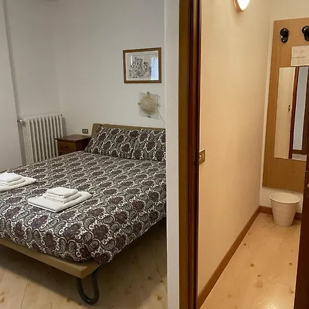 ゲストハウス Ambassador In Bormio, Solo Senza Colazione 3*
