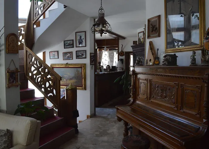 Gasthuis Ambassador In Bormio, Solo Senza Colazione