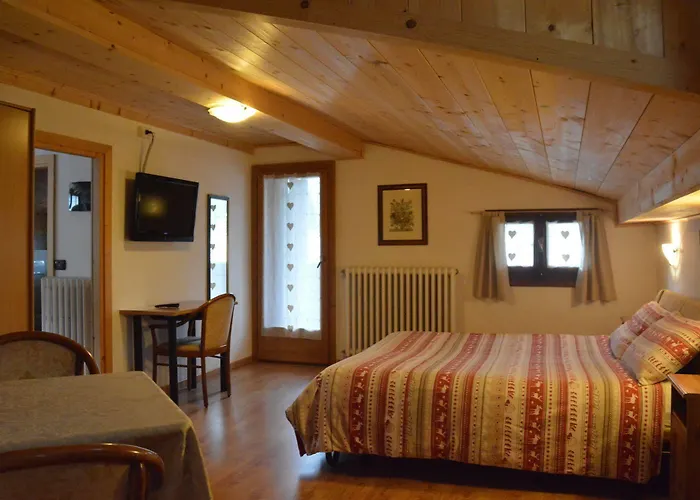 Ambassador In Bormio, Solo Senza Colazione Bormio