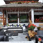 Ambassador In Bormio, Solo Senza Colazione Гостевой дом 3*