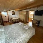 Гостевой дом Ambassador In Bormio, Solo Senza Colazione Бормио